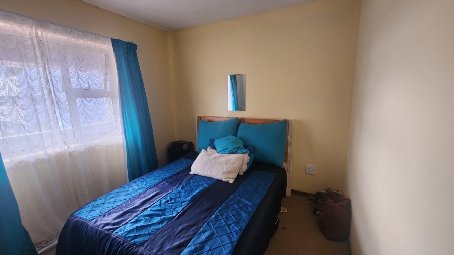 2 Bedroom Property for Sale in Heiderand Western Cape